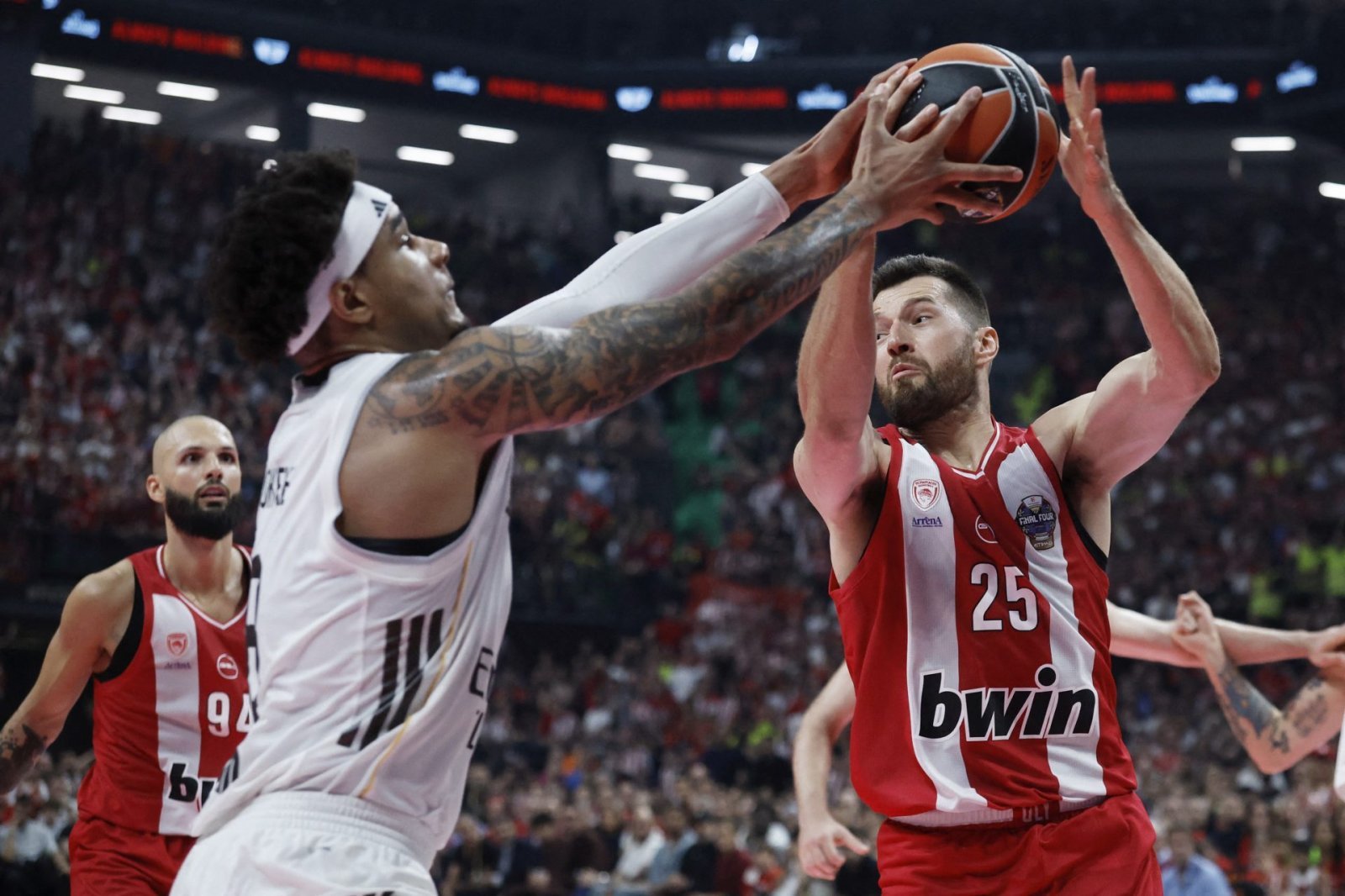 Euroliga: plan de negocio a diez años con franquicias y €13,380 millones